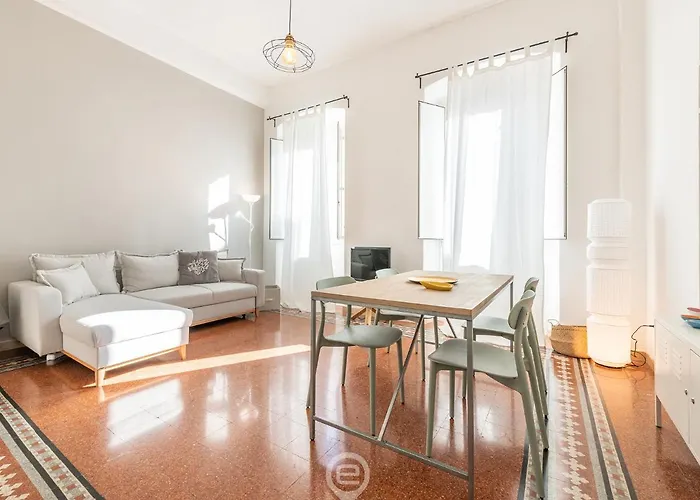 Mirabel Apartment - Wonderful Flat In City Center